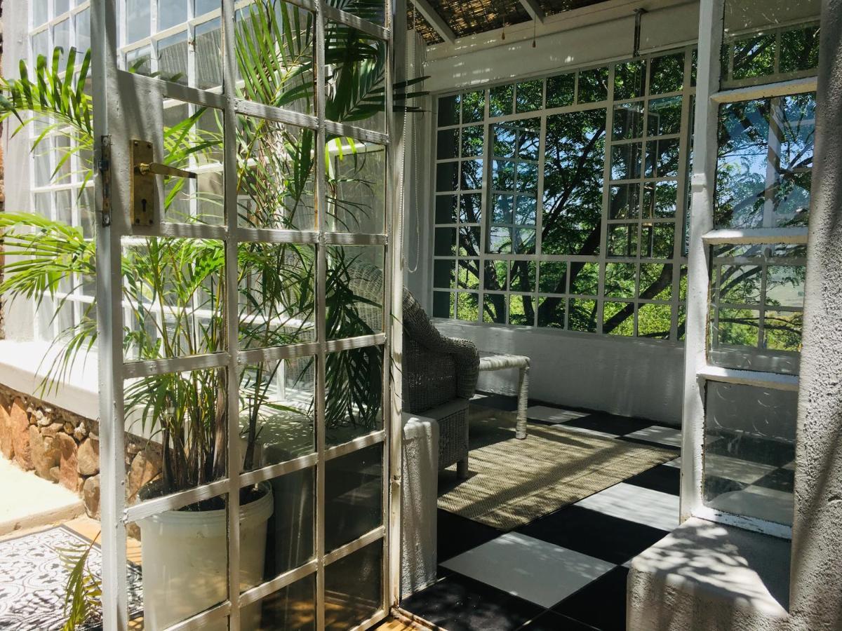 Ashbourne Country Escape Hazyview Bed & Breakfast ภายนอก รูปภาพ